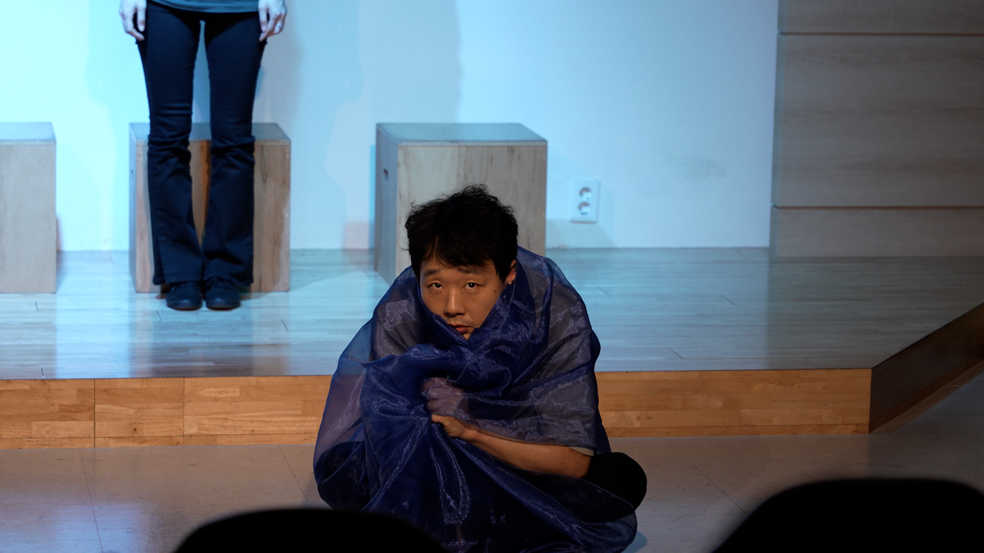 공연 촬영본.00_33_30_03.Still013.jpg