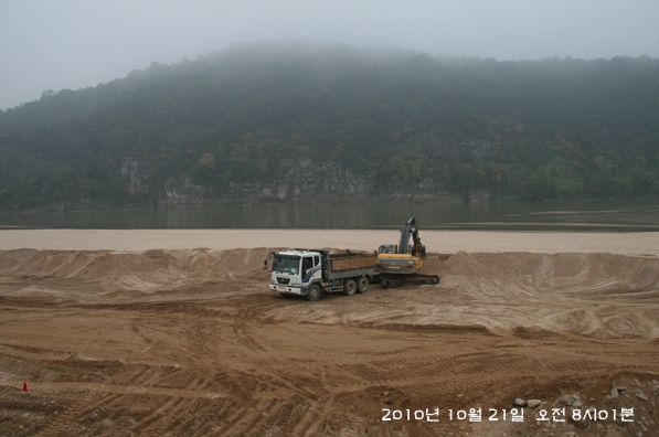 110103 river1.jpg